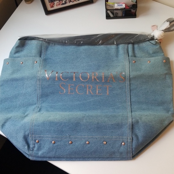 Victoria's Secret Handbags - Victoria Secret Beach bag